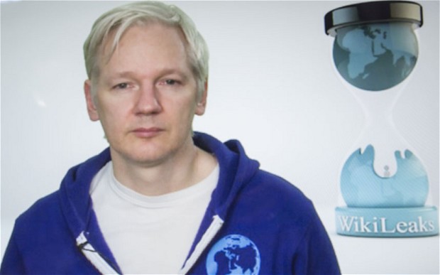 Sweden finally offers to question Assange in London