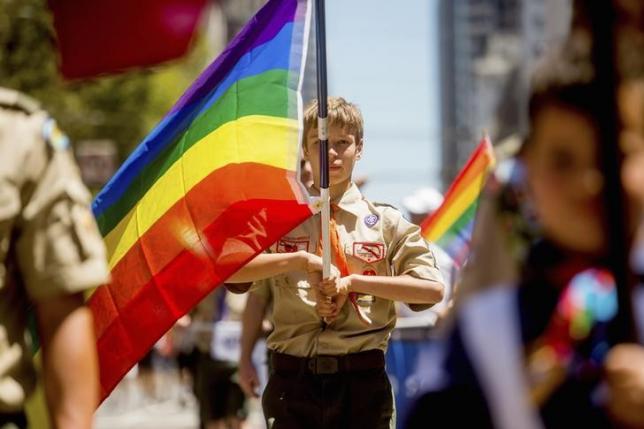 Gay leaders allow in Boy Scouts