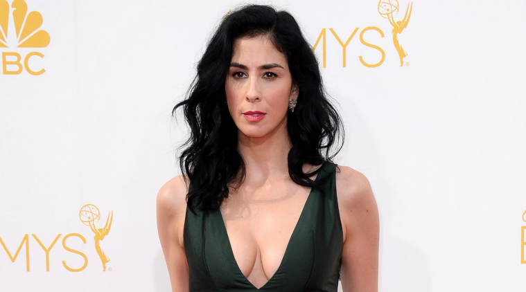 Comedian Sarah Silverman has paid tribute to her mother