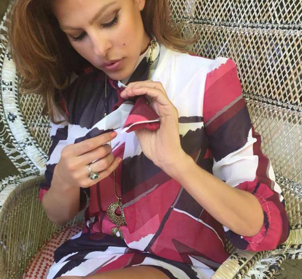 Eva Mendes has been flashing the alleged engagement ring 