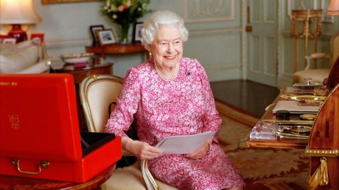 Britain's longest-reigning monarch grandmother Queen
