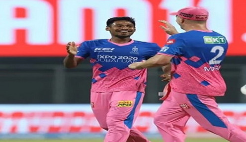 বিধ্বংসী মনিশ পান্ডেকে ক্লিন বোল্ড আউট করলো মুস্তাফিজ