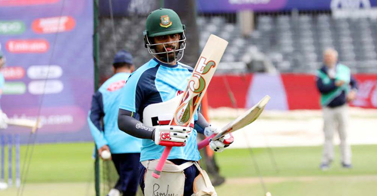 মাঠে নামার সাথে সাথেই নতুন রেকর্ড করবেন তামিম