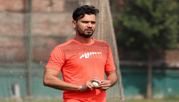 আবারও ক্রিকেটে ফিরছেন মাশরাফি, নতুন করে দল ঘোষণা