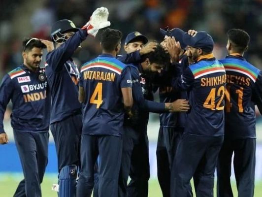 ব্রেকিং নিউজ : করোনায় মারা গেলেন ভারতের অলরাউন্ডার জাদেজা