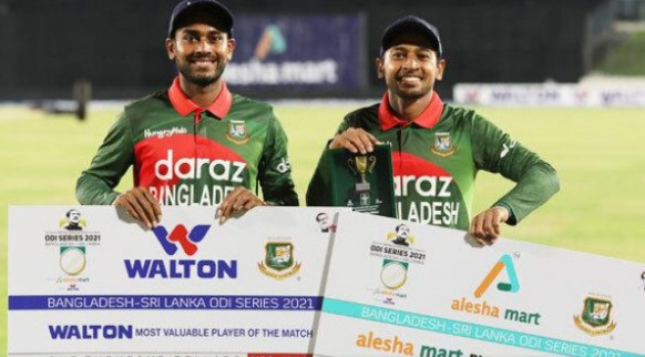 চলতি সিরিজে কেউ যা পারে নি সেটাই করে দেখিয়েছেন মুশফিক মিরাজ