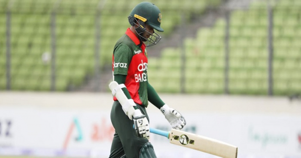এতোদিন পর মাঠে নেমেও ব্যাট হাতে সাকিবের স্কোর