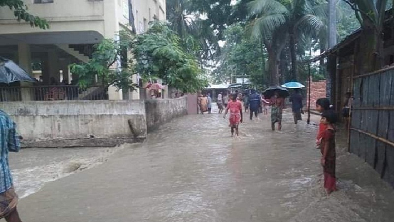 উপকূল অতিক্রম করেছে ইয়াস
