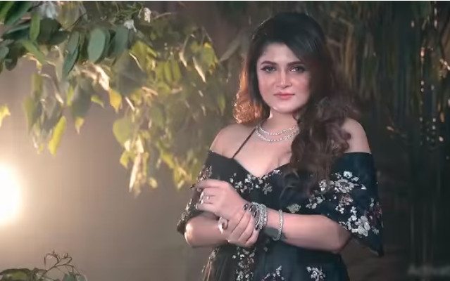 ব্রেকিং নিউজ: শ্রাবন্তীর ২৬ সেকেন্ডের নতুন ভিডিওতে তোলপাড় পুরো নেট দুনিয়া