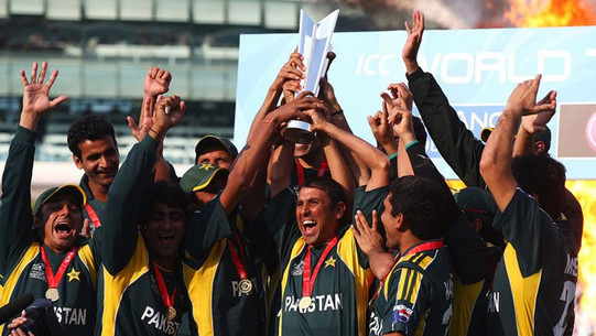 পাকিস্তানের হাতে উঠবে টি-২০ বিশ্বকাপ