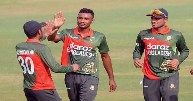 শরিফুল ও সাইফউদ্দিনের বোলিংয়ে ব্যাটিং বির্পযে জিম্বাবুয়ে,দেখেনিন সর্বশেষ স্কোর