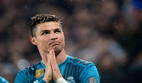 গোপন তথ্য ফাঁস: রোনালদোকে নিয়ে চাঞ্চল্যকর তথ্য ফাঁস