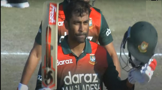 দূর্দান্ত সেঞ্চুরি করলেন তামিম, ৩০ ওভার শেষে দেখেনিন বাংলাদেশের সংগ্রহ