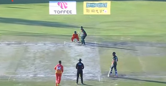 বাকী ৯০ বল, দেখেনিন যত রান প্রয়োজন বাংলাদেশের