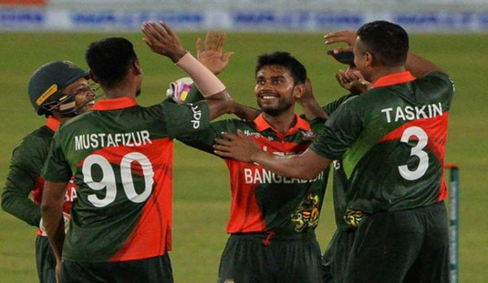 বাংলাদেশের সামনে তিনটি রের্কডের হাতছানি