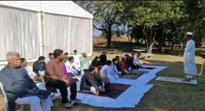 জিম্বাবুয়েতে ঈদের নামাজ আদায় করলো বাংলাদেশ ক্রিকেটাররা ইমামতিতে মাহমুদউল্লাহ