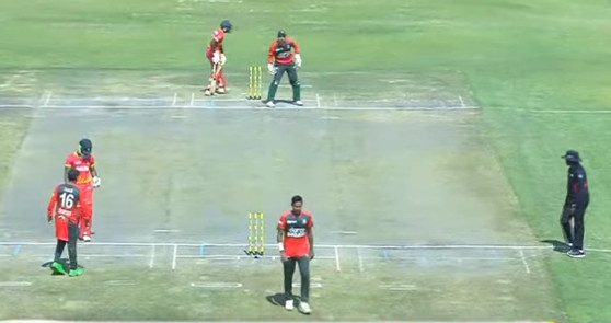 মুস্তাফিজের কাটারে উইকেটের পতন, দেখেনিন সর্বশেষ স্কোর