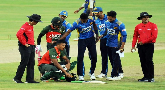 ব্রেকিং নিউজ: জাতীয় দলের তিন ক্রিকেটারকে বিশাল অংকের জরিমানা