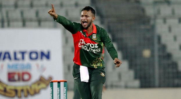আর মাত্র ৫ উইকেট তাহলে বিশ্বে একমাত্র ক্রিকেটার হিসেবে নতুন রেকর্ড গড়বেন সাকিব