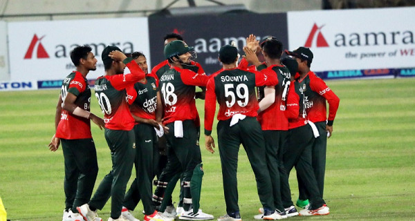 ৩-০ তে অস্ট্রেলিয়াকে উড়িয়ে দিয়ে সিরিজ জিতে নিলো বাংলাদেশ