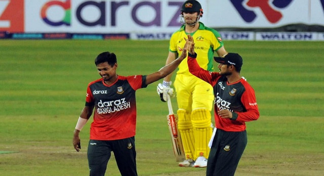 নতুন বিশ্ব রেকর্ডের সামনে দাড়িয়ে মুস্তাফিজ