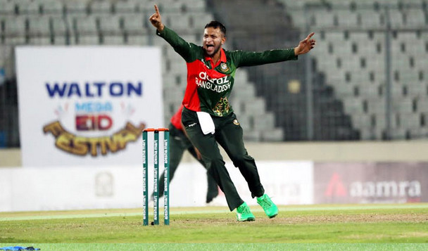 ব্রেকিং নিউজ: দল পেয়েও খেলা হচ্ছে না সাকিবের