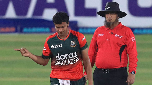 ৪ কিংবদন্তী ক্রিকেটারকে ছোটবেলা থেকে অনুসরন করতেন সাকিব
