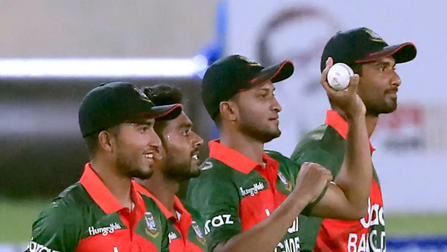 নতুন চুক্তিতে ক্রিকেটাররা যত বেতন পাচ্ছেন