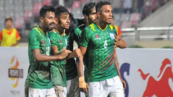চরম দু:সংবাদ: মারা গেলেন এক সময়ের জনপ্রিয় ফুটবলার