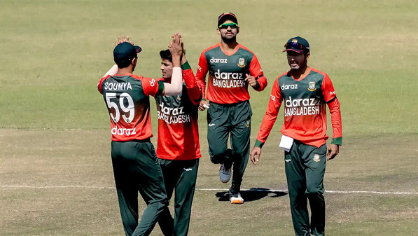 বিশ্বকাপে সিনিয়রদের ছাড়িয়ে যাওয়ার প্রত্যয় জুনিয়রদের