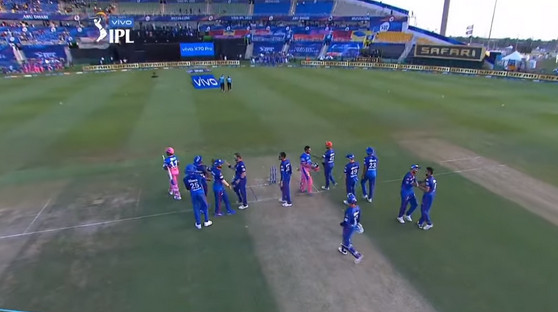 নাঠকীয়ভাবে এইমাত্র শেষ হলো রাজস্থান ও দিল্লির মধ্যকার ম্যাচ, দেখেনিন ফলাফল
