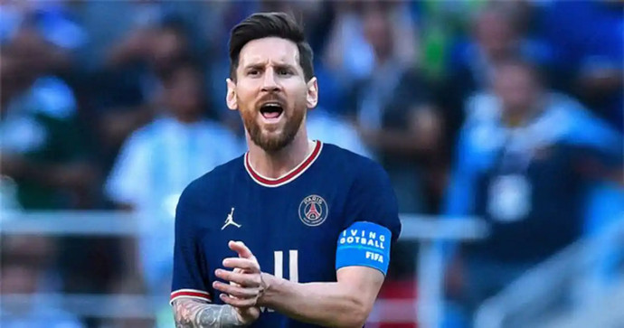 মেসি নয় পিএসজির এক নম্বর যে ফুটবলার
