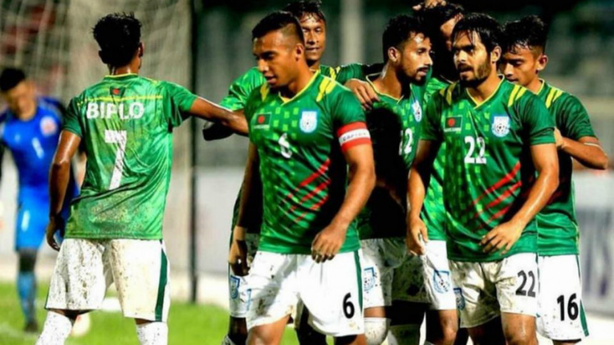 দিনের শুরুতেই দেখেনিন টিভিতে আজকের খেলার সময়