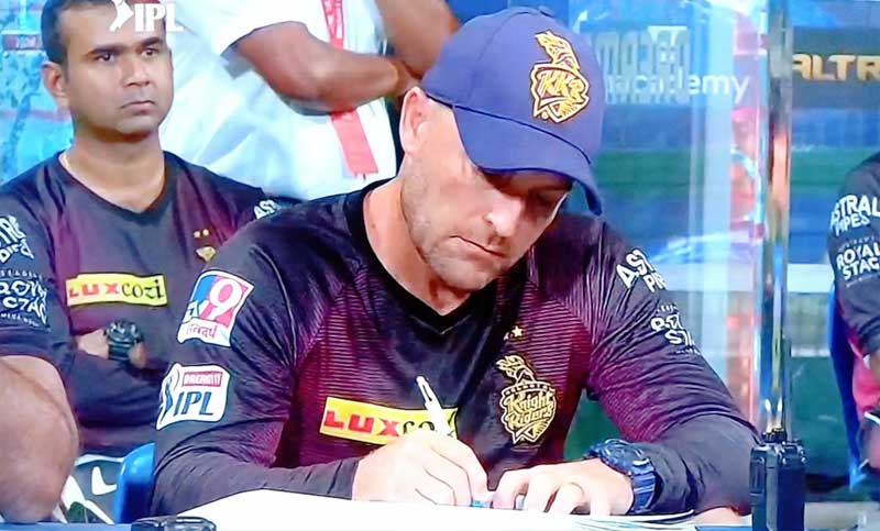 সাকিবকে নিয়ে নতুন সিদ্ধান্ত জানিয়ে দিলো ম্যাককালাম