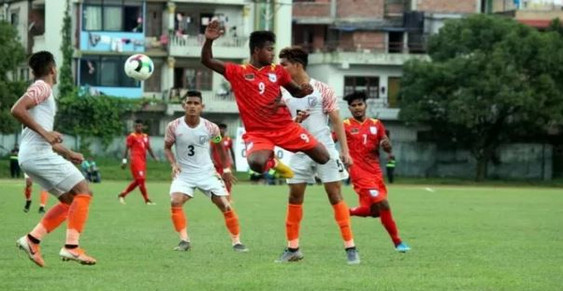 গোল, গোল, গোল, দূর্দান্ত গোলে বাংলাদেশ ও ভারতের মধ্যকার প্রথমার্ধের খেলা শেষ 