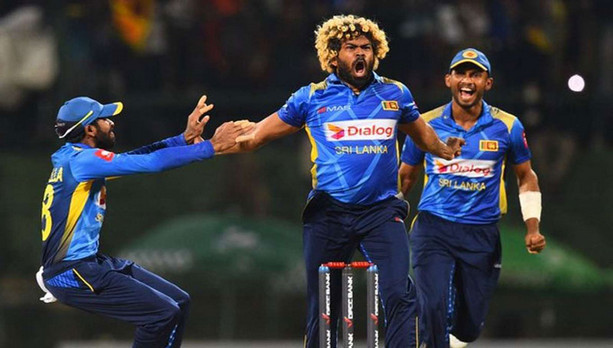 একাধিক চমক দিয়ে নতুন করে টি-২০ বিশ্বকাপ দল ঘোষণা করলো শ্রীলঙ্কা