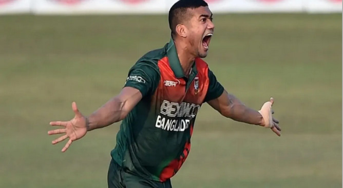টাইগারদের দুর্দান্ত বোলিংয়ে কোণঠাসা শ্রীলঙ্কা, দেখেনিন সর্বশেষ স্কোর