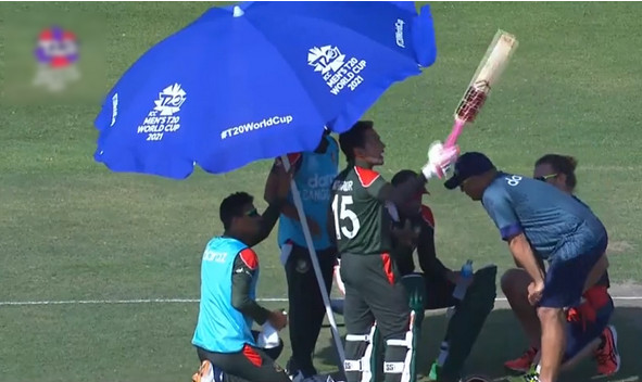 ব্যাটিংয়ে ঝড় তুলেছেন সাকিব, দেখেনিন সর্বশেষ স্কোর