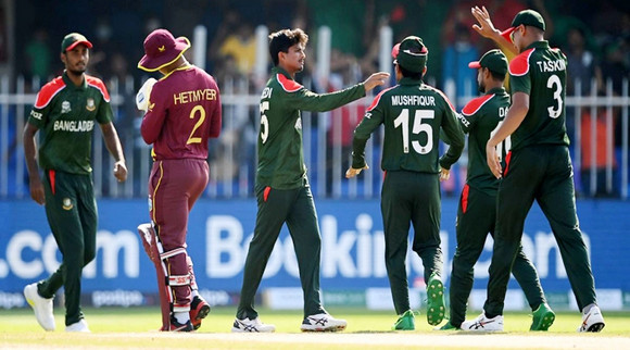 হারের বৃত্তে বাংলাদেশ এরই মধ্যে দলের দুই তারকা ক্রিকেটার ইনজুরিতে