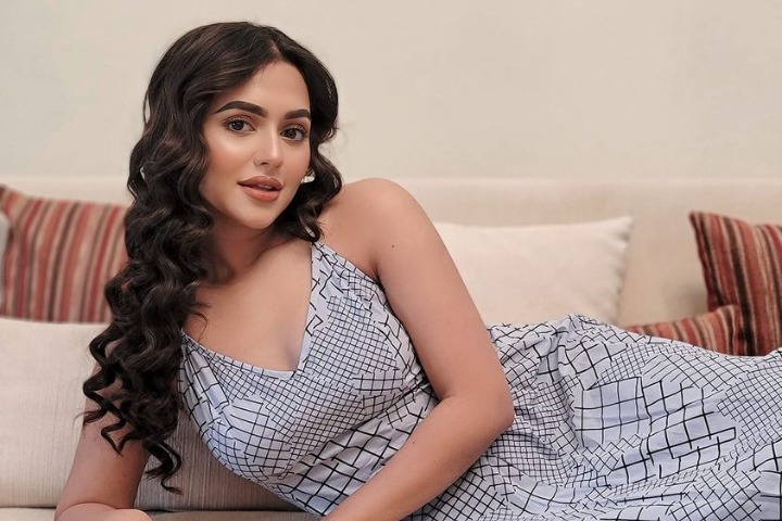 সাড়ে তিন মিনিটের ভিডিও প্রকাশের পর মন খারাপ নুসরাত ফারিয়ার,দেখুন ভিডিওটি