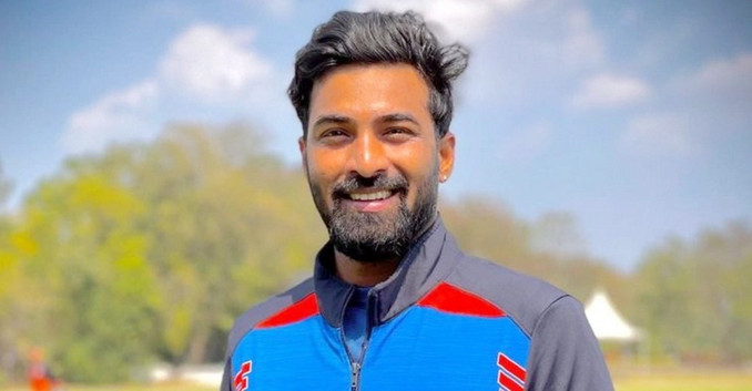 বিশ্বরেকর্ড: অবিশ্বাস্য টি-২০তে চার ওভার বল করে রান দেননি অক্ষয়