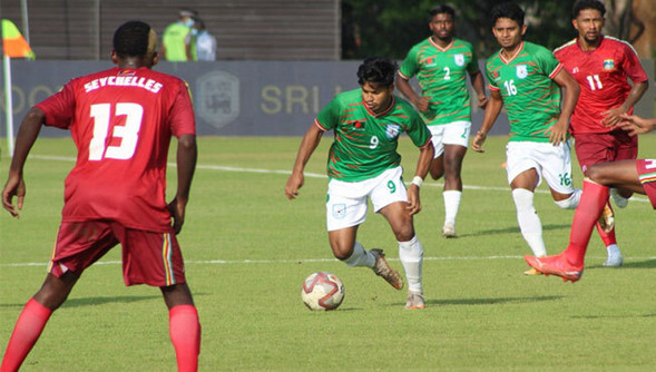 চারজাতি ফুটবল টুর্নামেন্টে ফাইনাল যেতে সে সমীকরণে দাঁড়িয়ে বাংলাদেশ