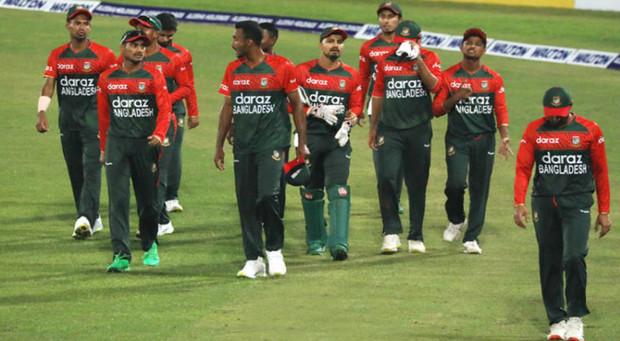 তিন পরিবর্তন নিয়ে শেষ ম্যাচে ব্যাটিংয়ে বাংলাদেশ
