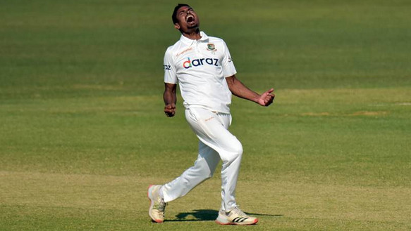সাকিব না থাকায় সফল তাইজুল