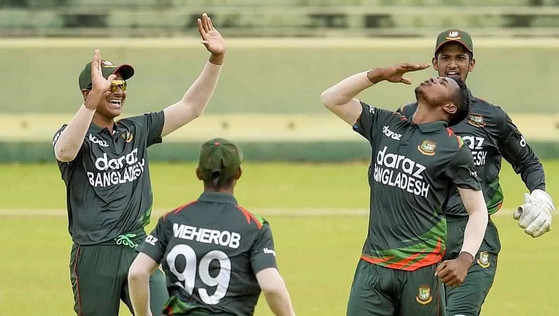 ভারতকে নাকের জলে চোখের জলে করে ফাইনালে বাংলাদেশ