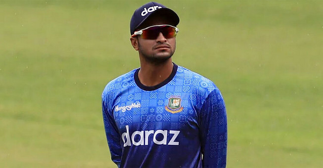 দল ঘোষণার একঘণ্টা পরই নিজের সিদ্ধান্ত জানিয়ে দিলেন সাকিব