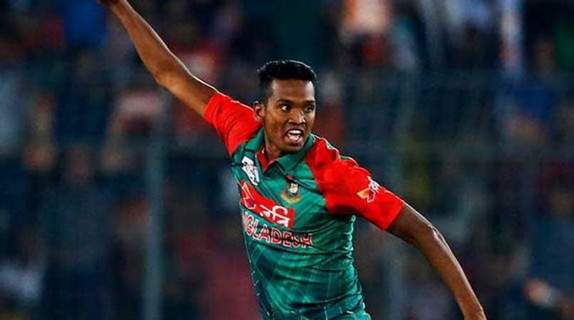 লঙ্কান প্রিমিয়ার লিগের ১ম ম্যাচেই চমক দেখালেন বাংলাদেশের আল আমিন হোসেন