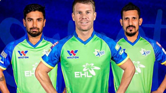 সবাইকে অবাক করে বিশ্বের এক নম্বর টি-২০ ব্যাটসম্যানকে দলে ভেড়ালো সিলেট সানরাইজার্স