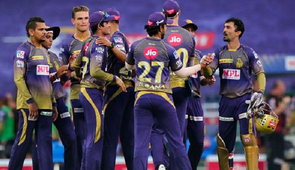 আইপিএল খেলে কোটি টাকার মালিক ক্যারিবীয় তারকা, ধনির তালিকায় ২য়