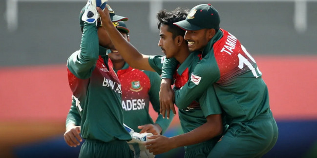 এশিয়া কাপ ও বিশ্বকাপ খেলতে ঢাকা ত্যাগ করেছে বাংলাদেশ যুব ক্রিকেট দল